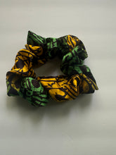 Load image into Gallery viewer, African print satin scrunchie
