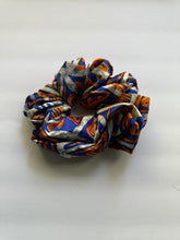 Load image into Gallery viewer, African print satin scrunchie
