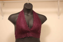 Load image into Gallery viewer, STRETCH LACE HALTER BRALETTE LINED - Bili&#39;s Bougie Boutique
