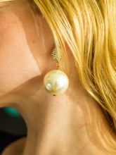Load image into Gallery viewer, Large pearl Jewel encrusted earrings
